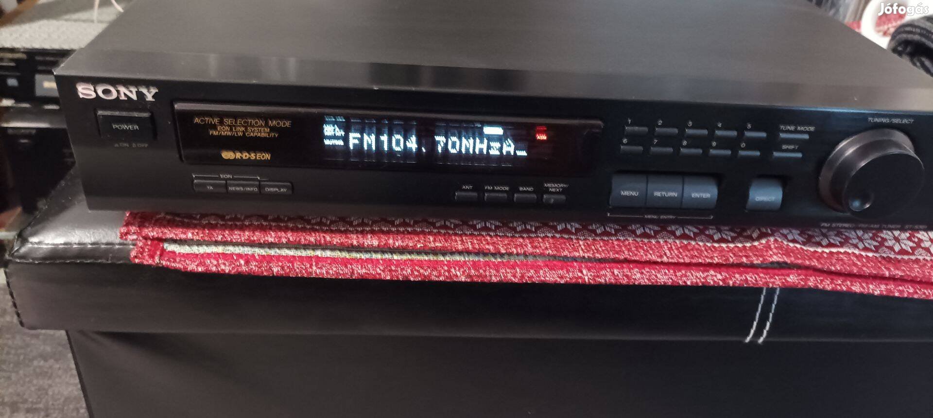 Eladó egy Sony rádio tuner