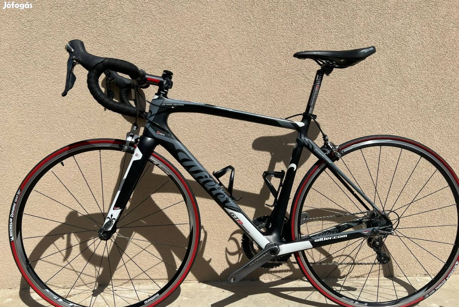 Eladó egy full carbon Wilier Triestina GTR team országúti bicikli