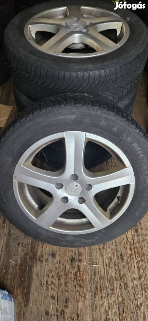 Eladó egy garnitúra 5x108 R16 Alufelik. 205/55 R16 Michelin téligum