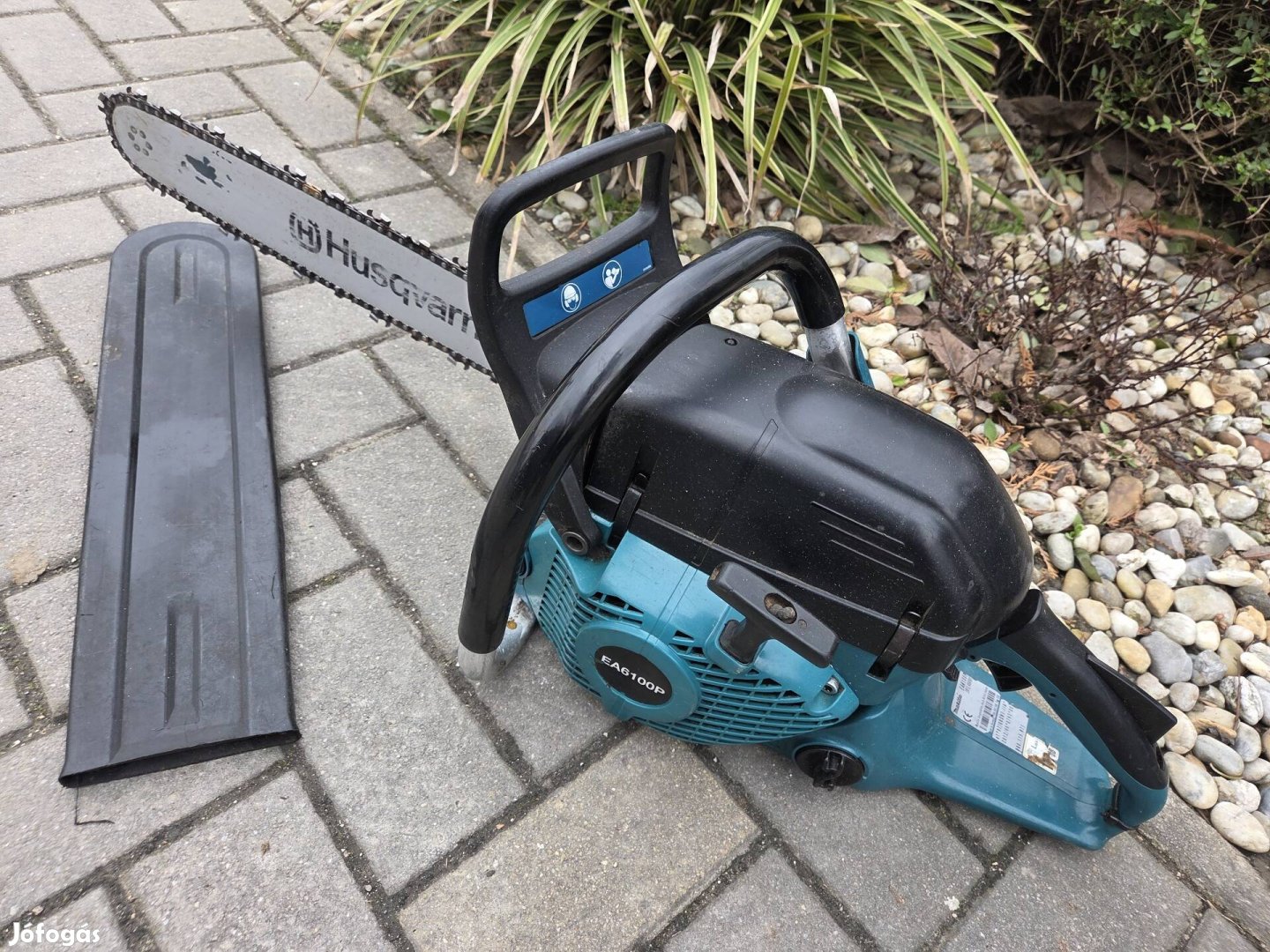 Eladó egy gyári állapotú Makita EA 6100 P fűrész!