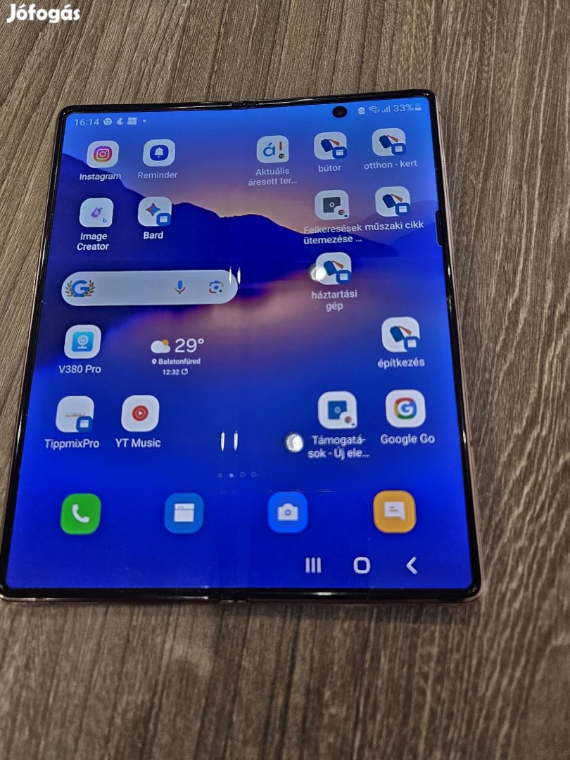 Eladó egy gyönyörű Samsung Fold 2 5G