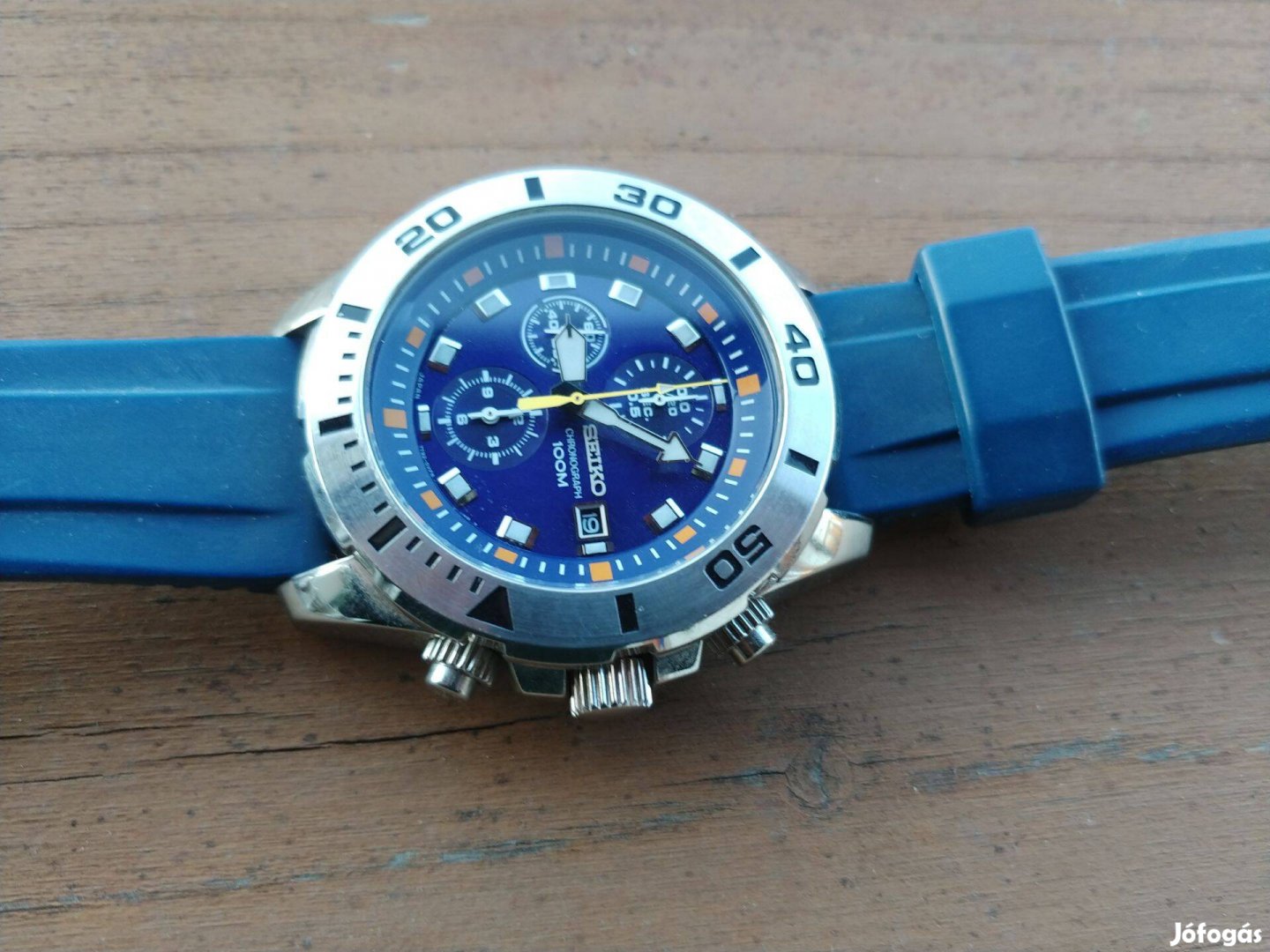 Eladó egy gyönyörű állapotú, Seiko Quartz karóra ár alatt