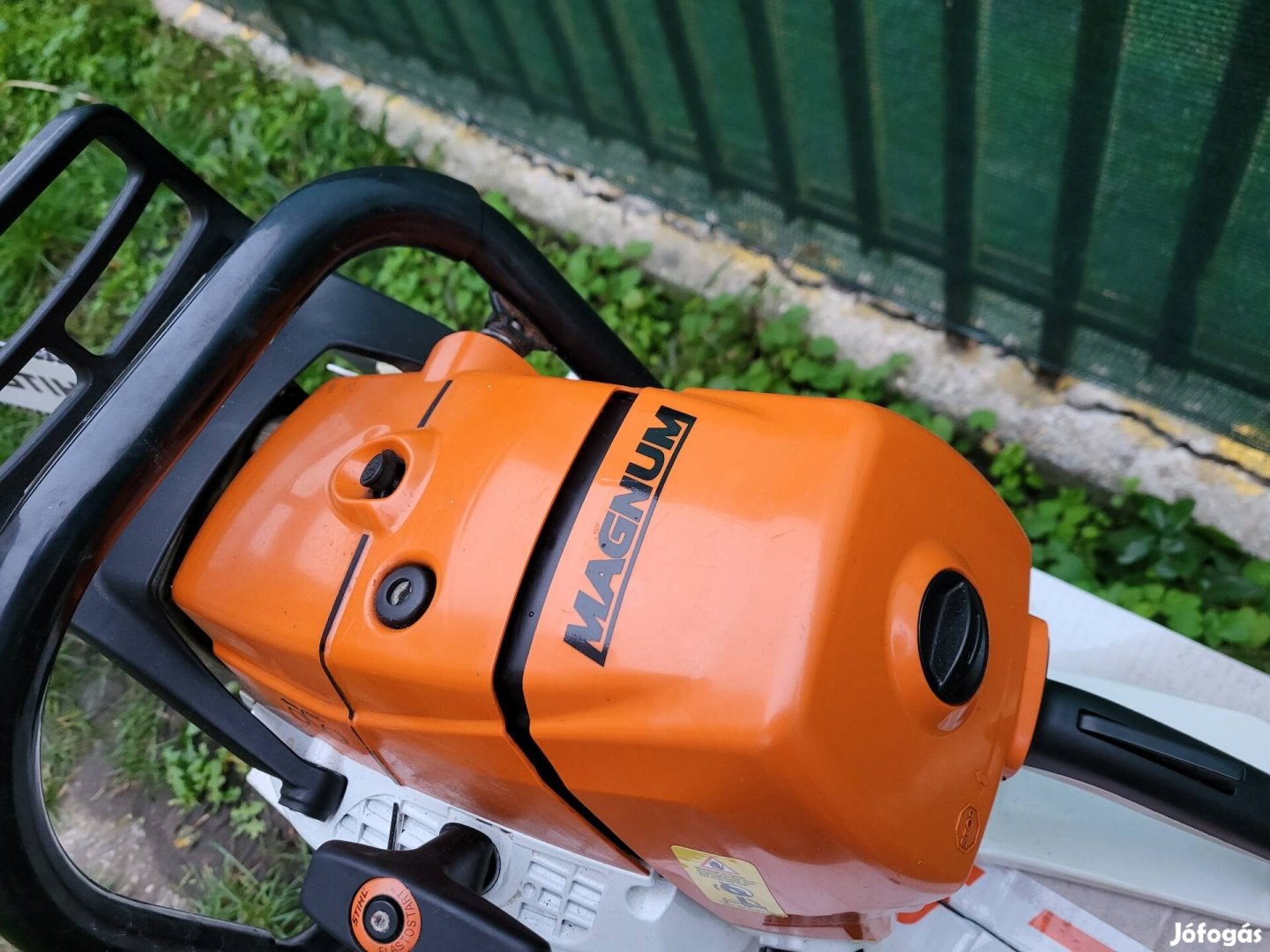 Eladó egy gyönyörű gyári állapotú stihl ms 651 fűrész!