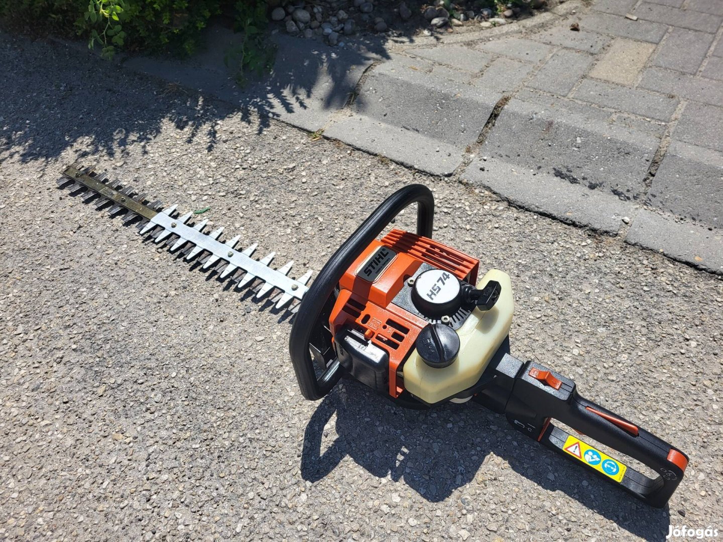 Eladó egy gyűjteményi állapotú stihl hs 74 tipusú sövényvágó!