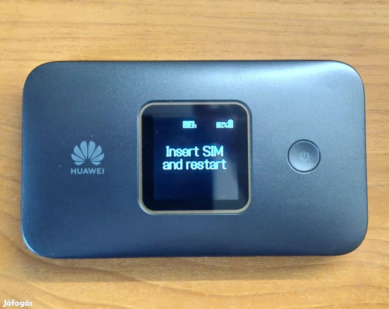 Eladó egy használt Huawei E5785-23C típusú router