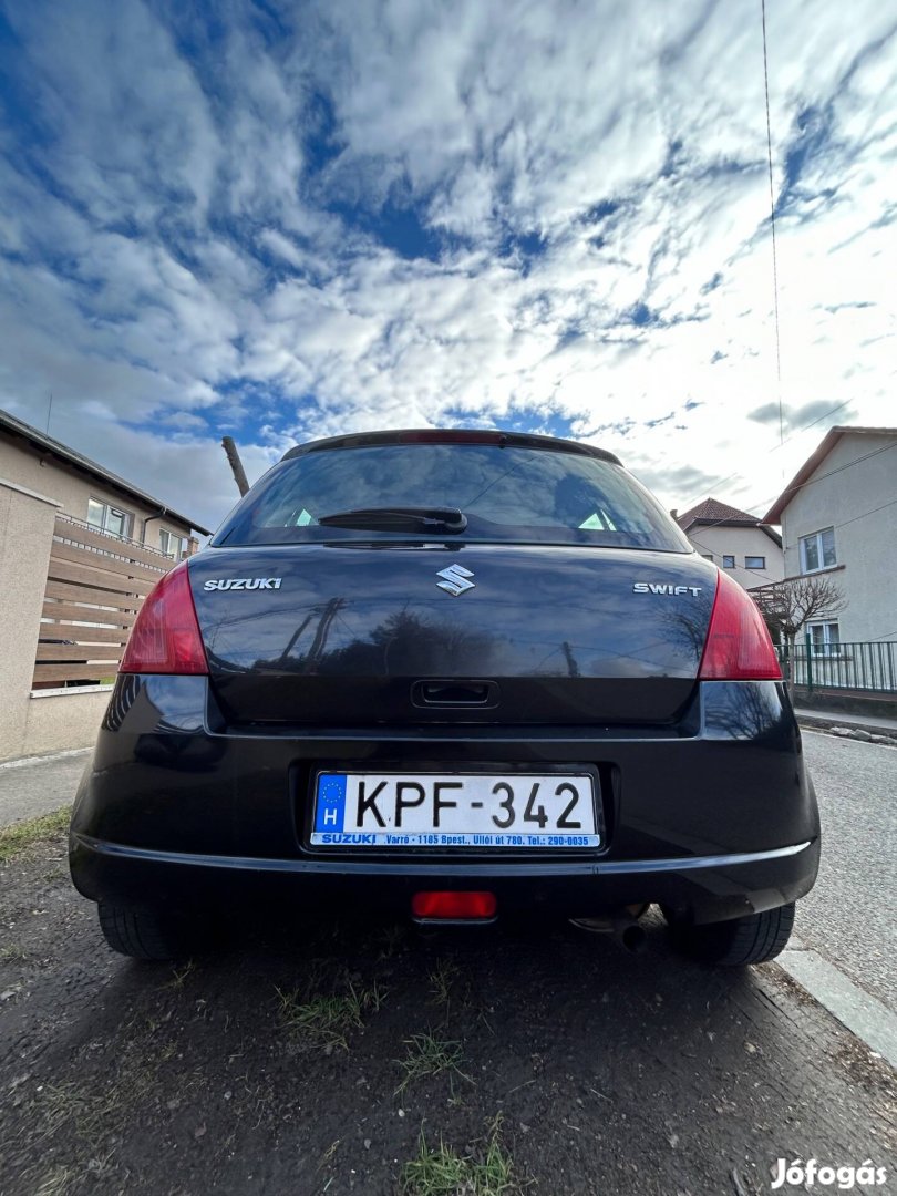 Eladó egy használt Suzuki Swift