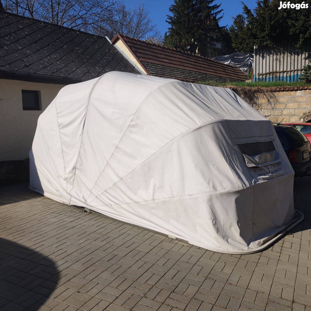 Eladó egy használt sátorgarázs 5.5 x 2.7 m zárható