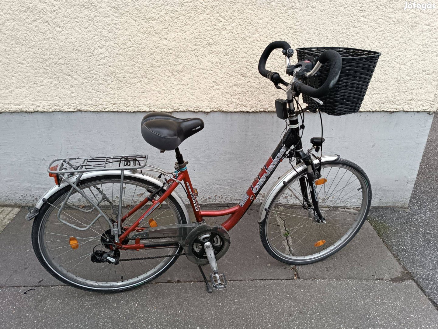 Eladó egy hibás Genesis kerékpár