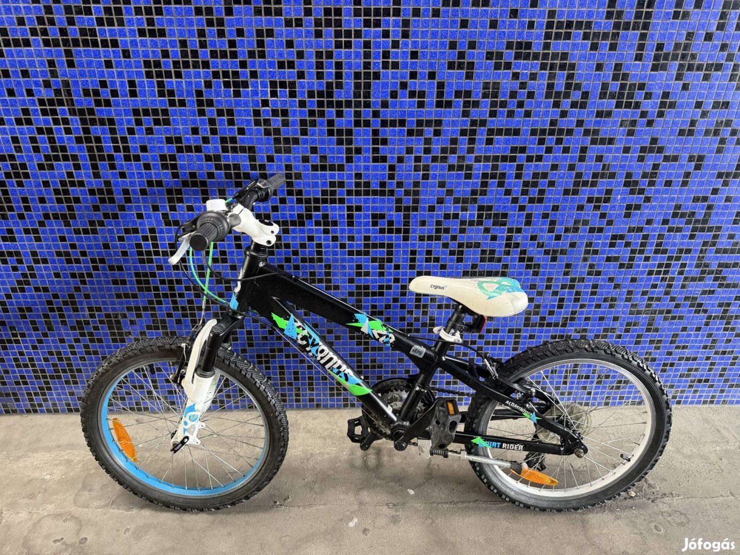 Eladó egy jó állapotú 20-as Cygnus Mtb kerékpár!