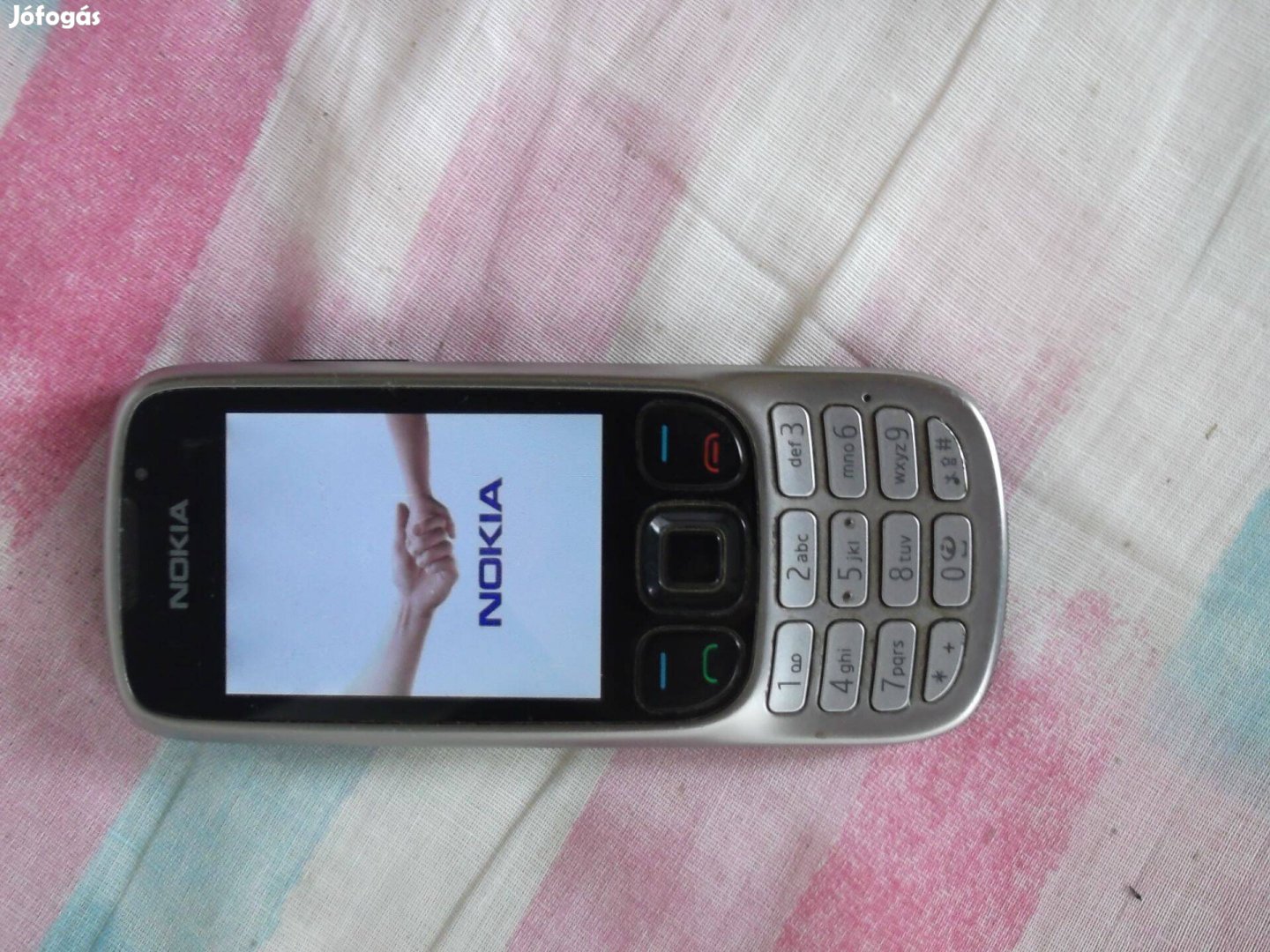 Eladó egy kikímélt Nokia 6303i típusú Telekomos mobiltelefon