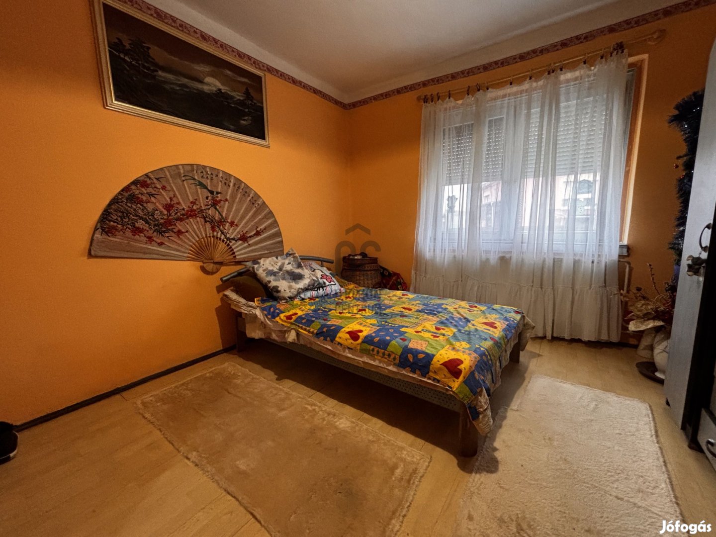 Eladó egy kisebb családi ház Hosszúpályi központjában