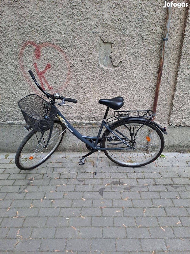 Eladó egy női Csepel Budapest A 28-as kerékpár
