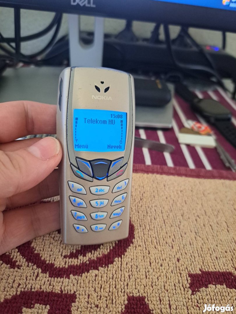 Eladó egy szép állapotú Nokia 6510-es készülék.