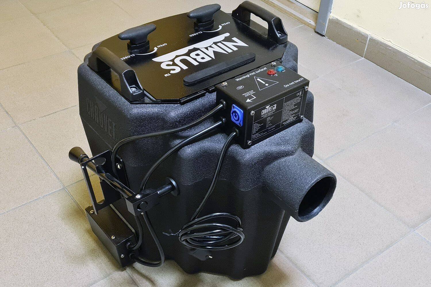 Eladó egy szinte vadiúj Chauvet Nimbus szárazjeges ködgép