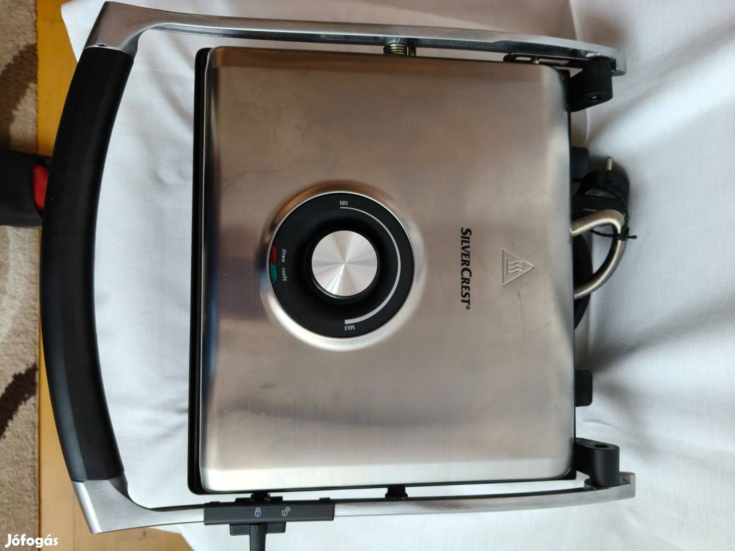 Eladó egy tiszta új Silver Crest Szendvics sütő