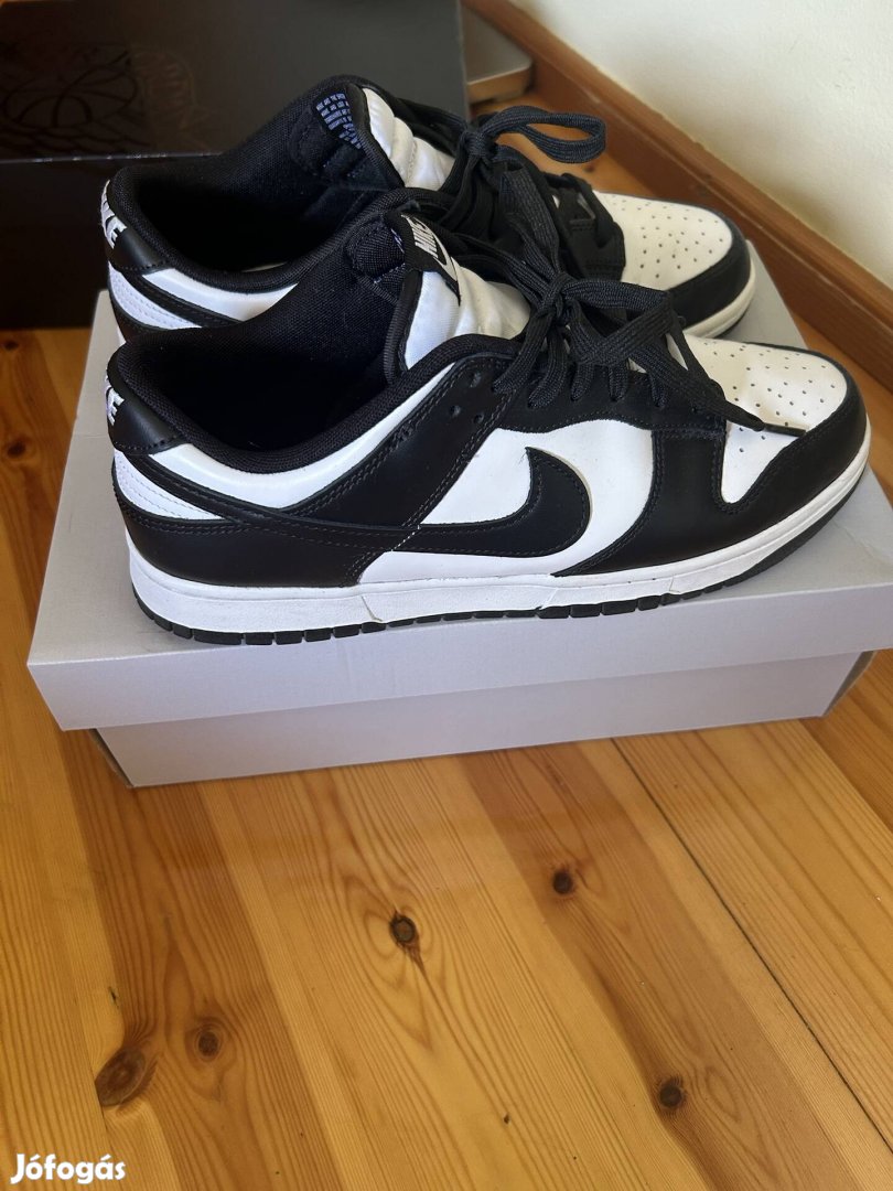 Eladó egyszer használt Nike Dunk Low Panda 44es