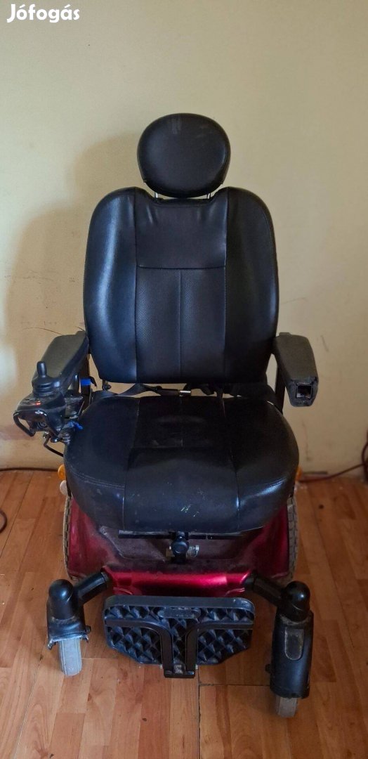 Eladó elektromos kerekesszék