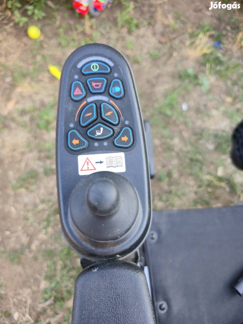 Eladó elektromos kerekesszék!!!