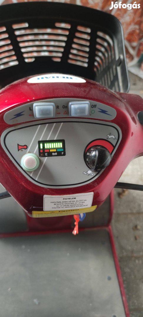 Eladó elektromos rokkantkocsi!