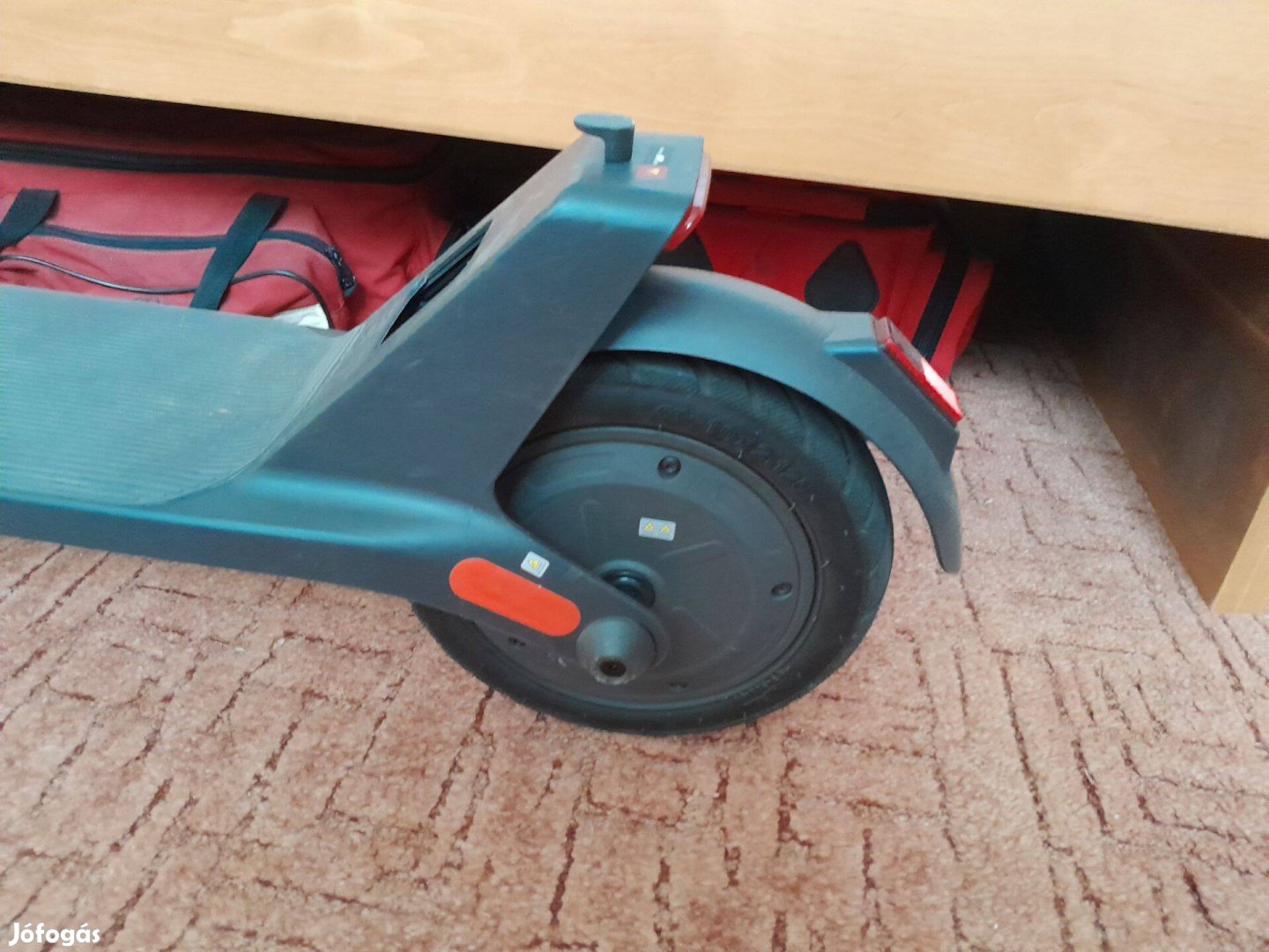 Eladó elektromos roller