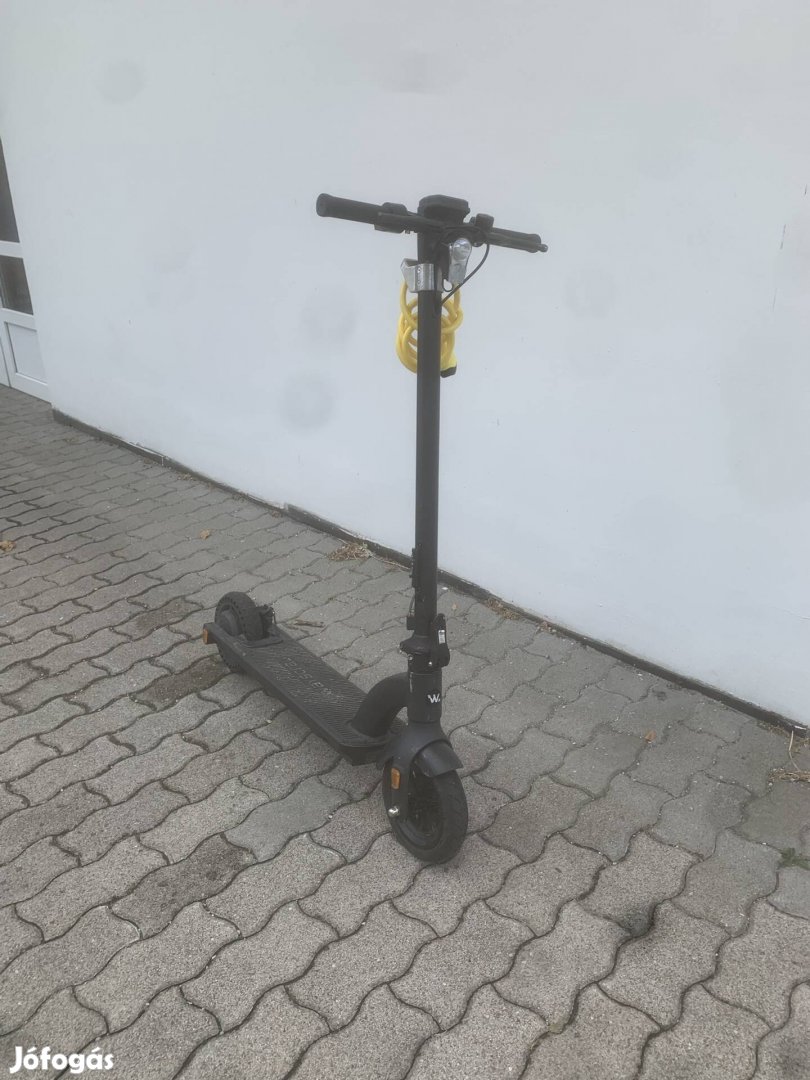 Elado elektromos roller