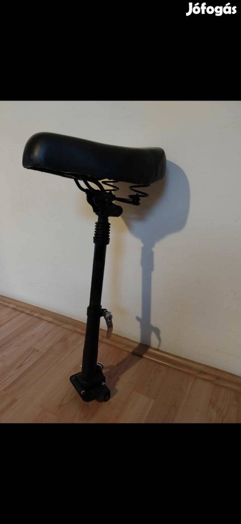 Eladó elektromos roller, nyereg teleszkópos 