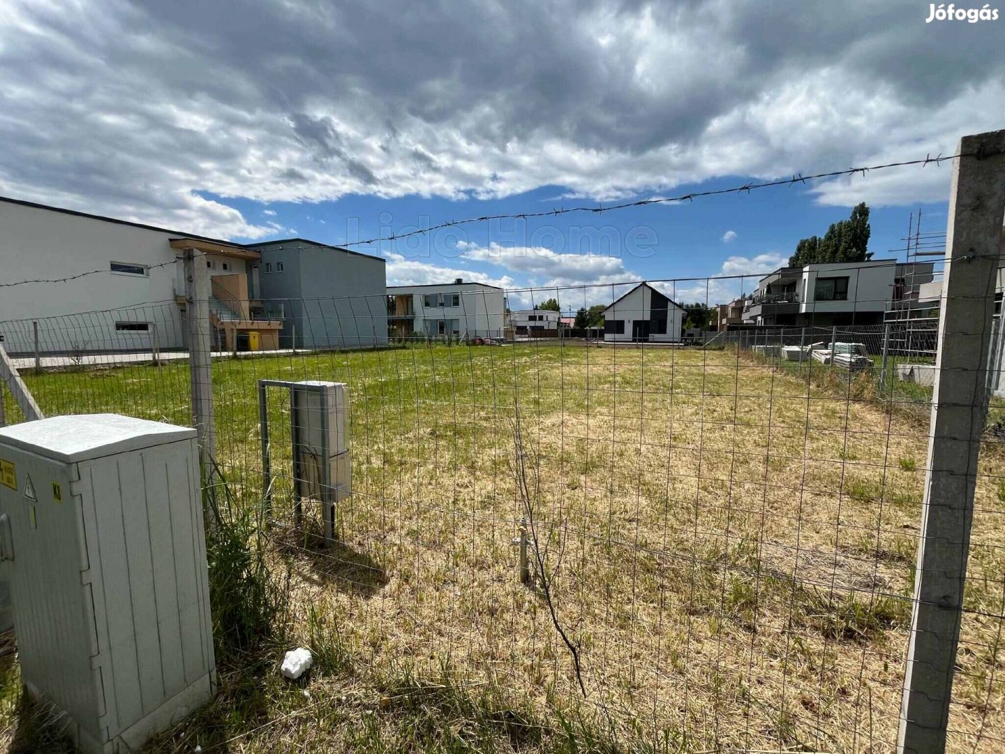 Eladó építési telek Balatonfenyvesen