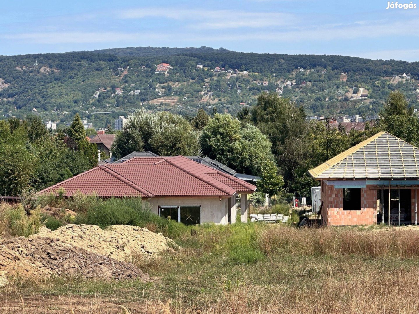 Eladó építési telek Tatabányán a Kossuth-kertben!