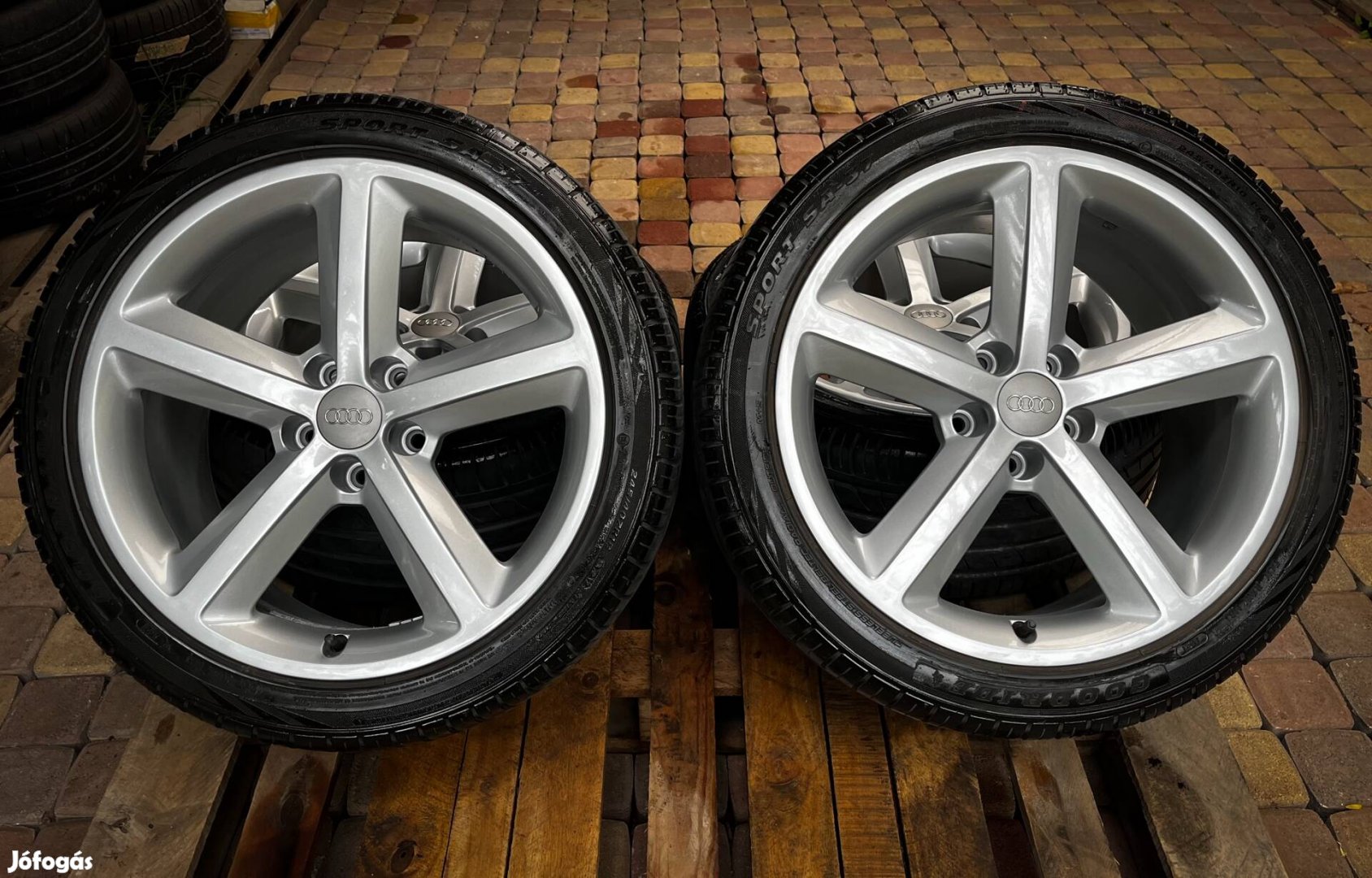 Eladó eredeti Audi S-Line R18 - 5x112 alufelni