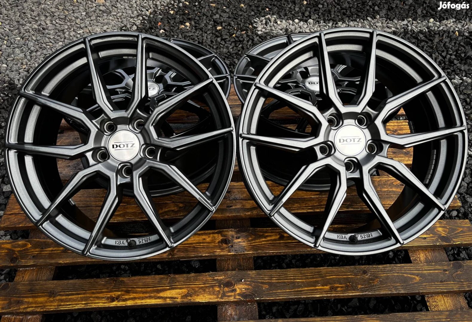 Eladó eredeti Dotz Misano R18 - 5x114.3 alufelni