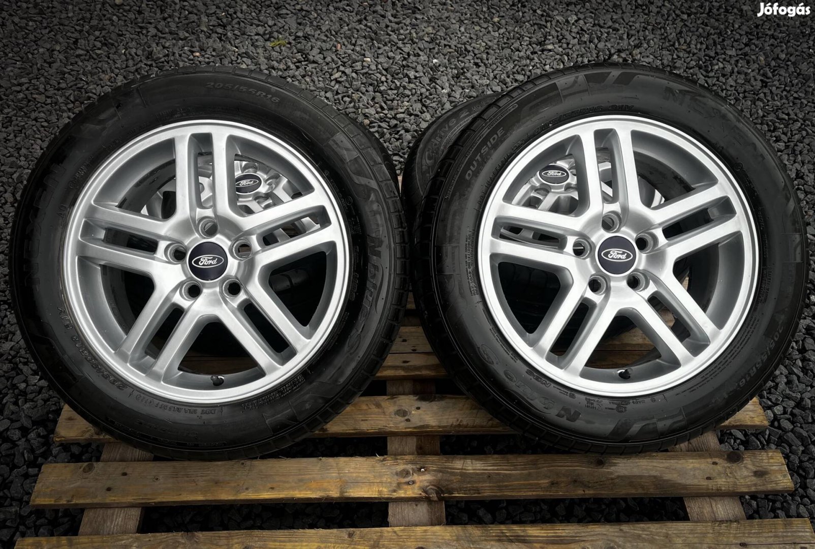 Eladó eredeti Ford R16 - 5x108 alufelni