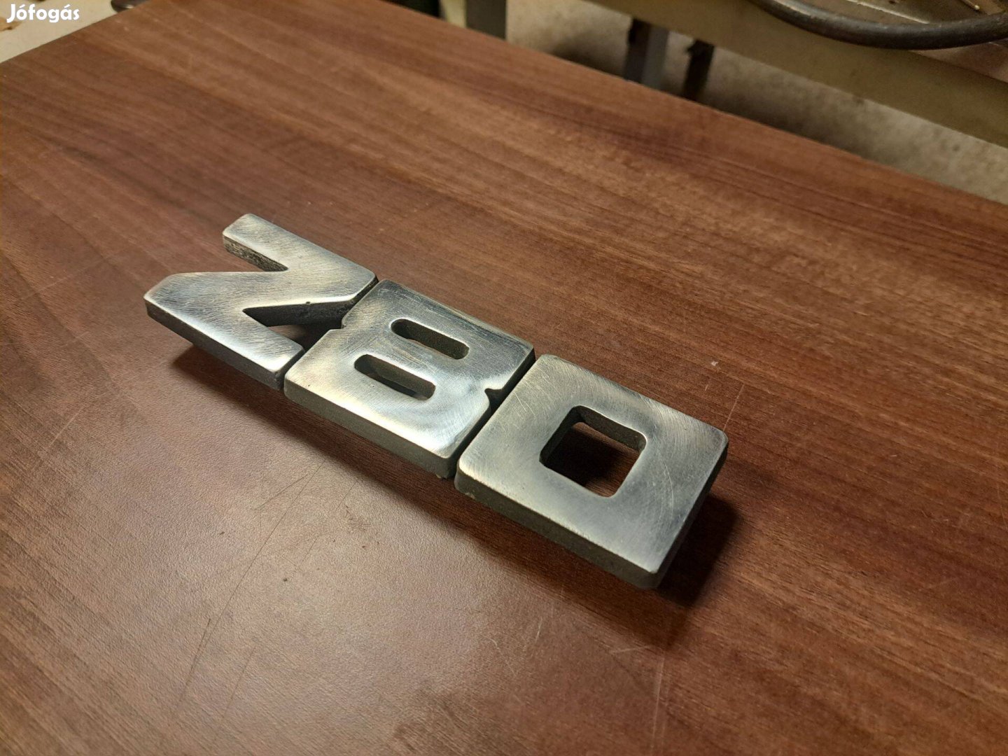 Eladó eredeti Ikarus 280 Z80 felirat típusjelzés logo