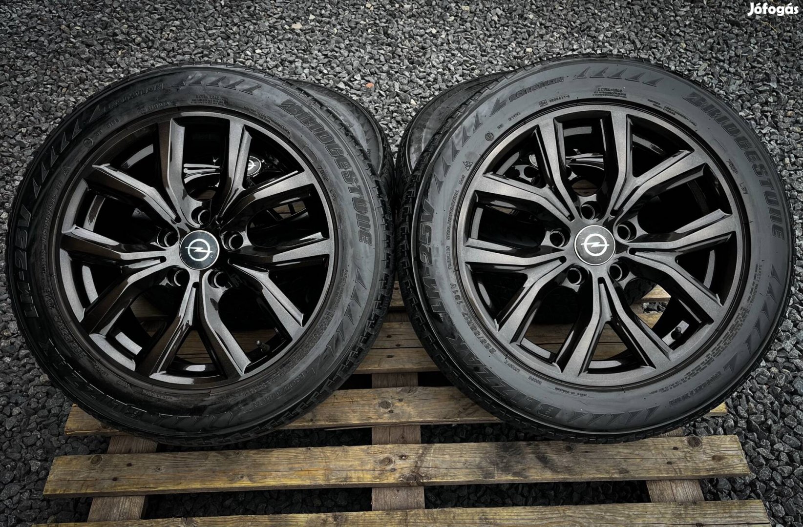 Eladó eredeti Legea Darkbronze R17 - 5x120 alufelni