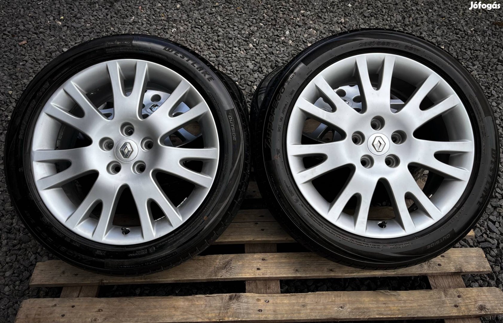 Eladó eredeti Renault R17 - 5x108 alufelni