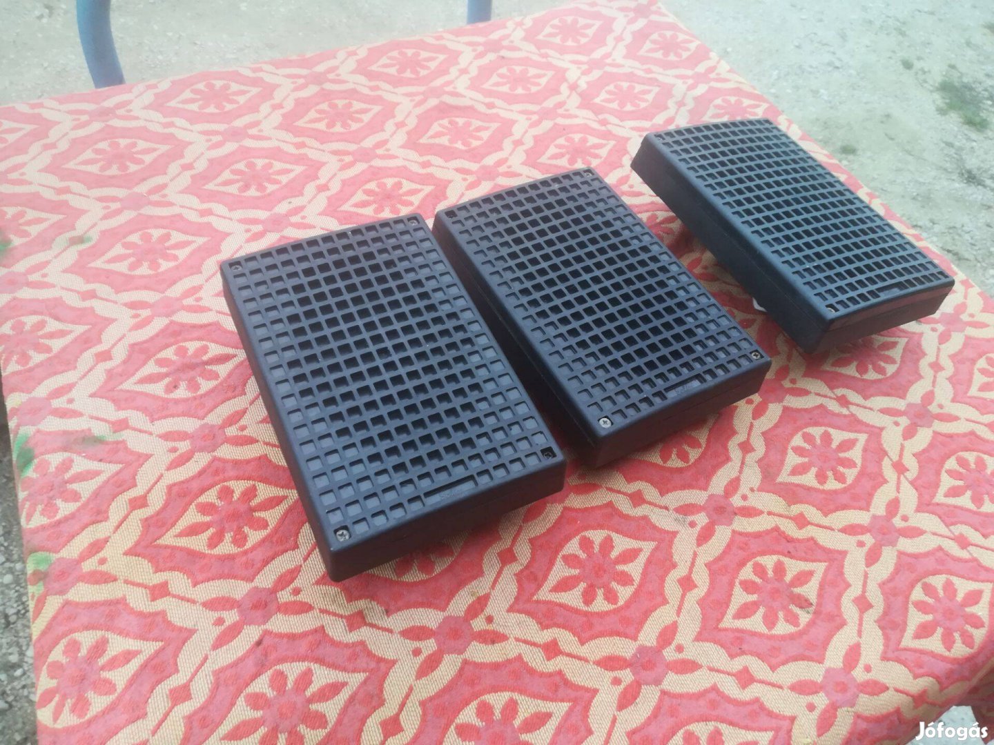 Eladó eredeti gyári Ikarus busz hangszóró