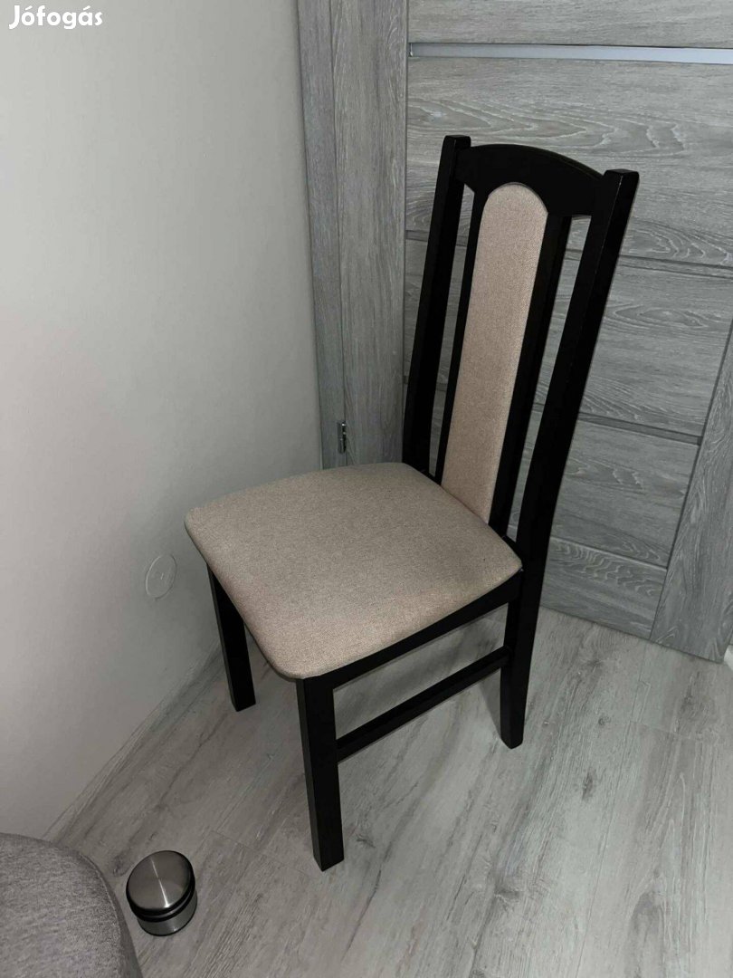 Eladó étkező szék