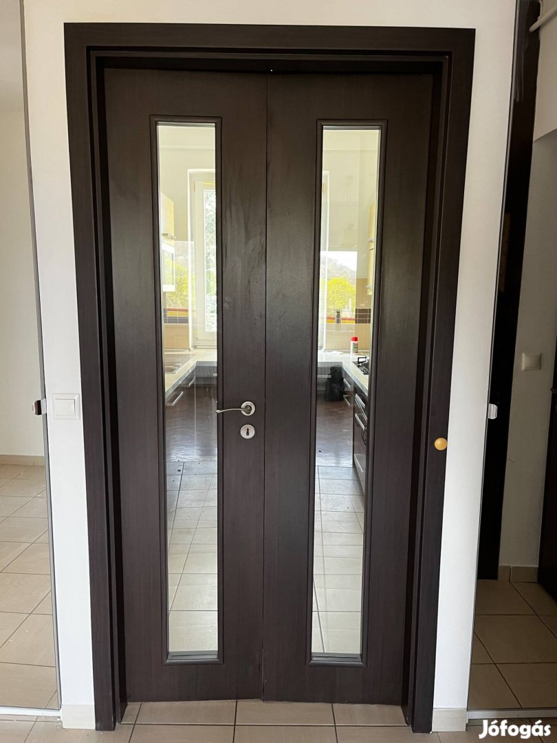 Eladó fa beltéri ajtók