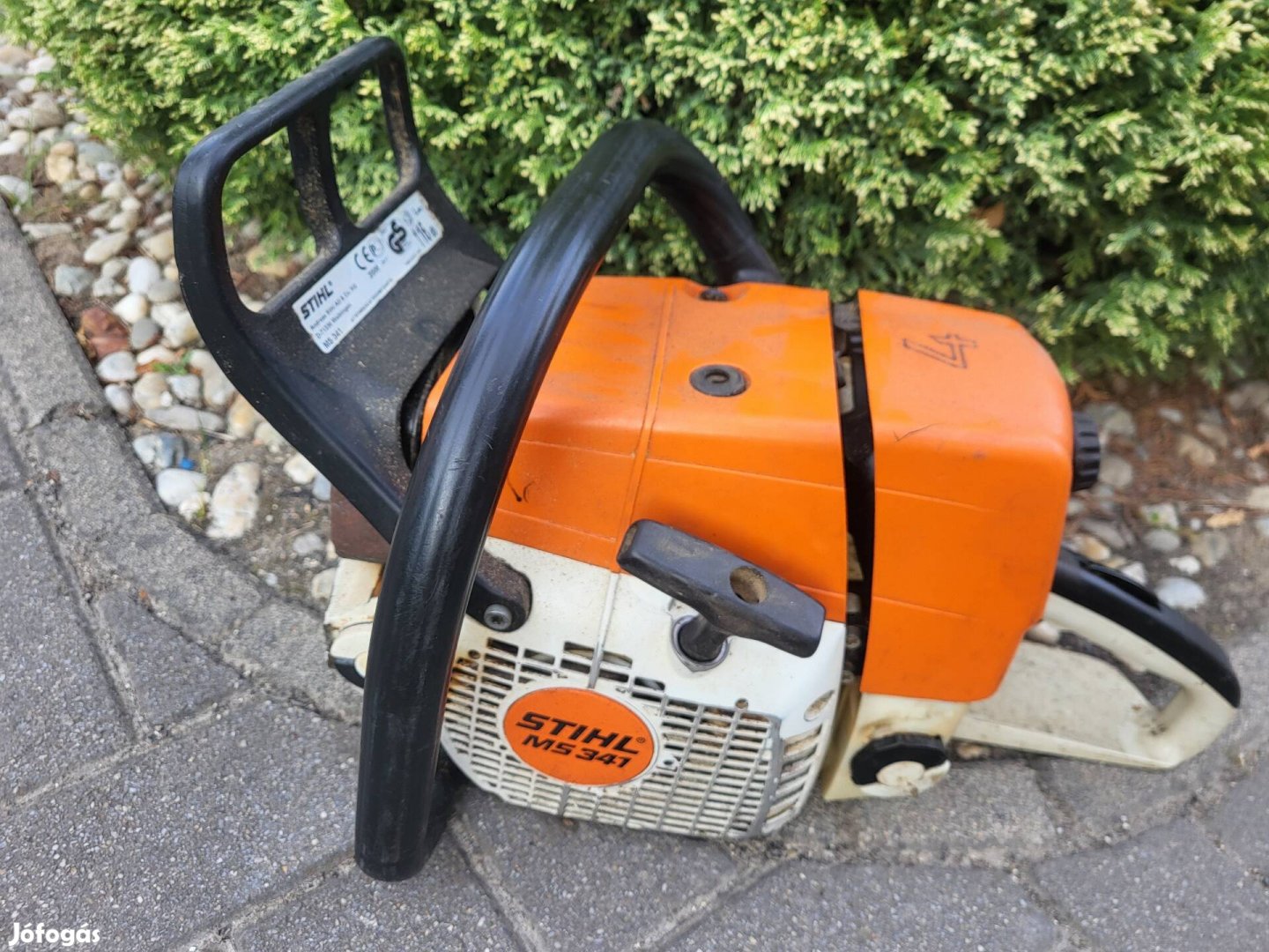 Eladó feles kompresszióval egy stihl ms 341 fűrész!