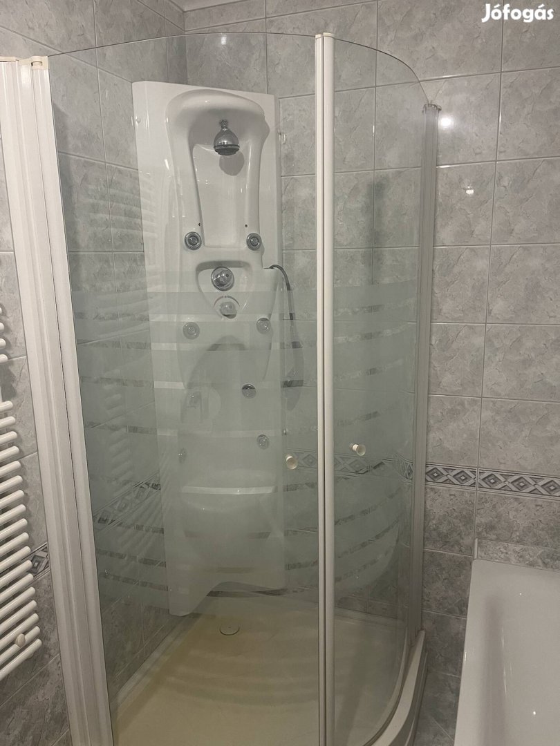 Eladó félköríves 90x90 cm zuhanykabin
