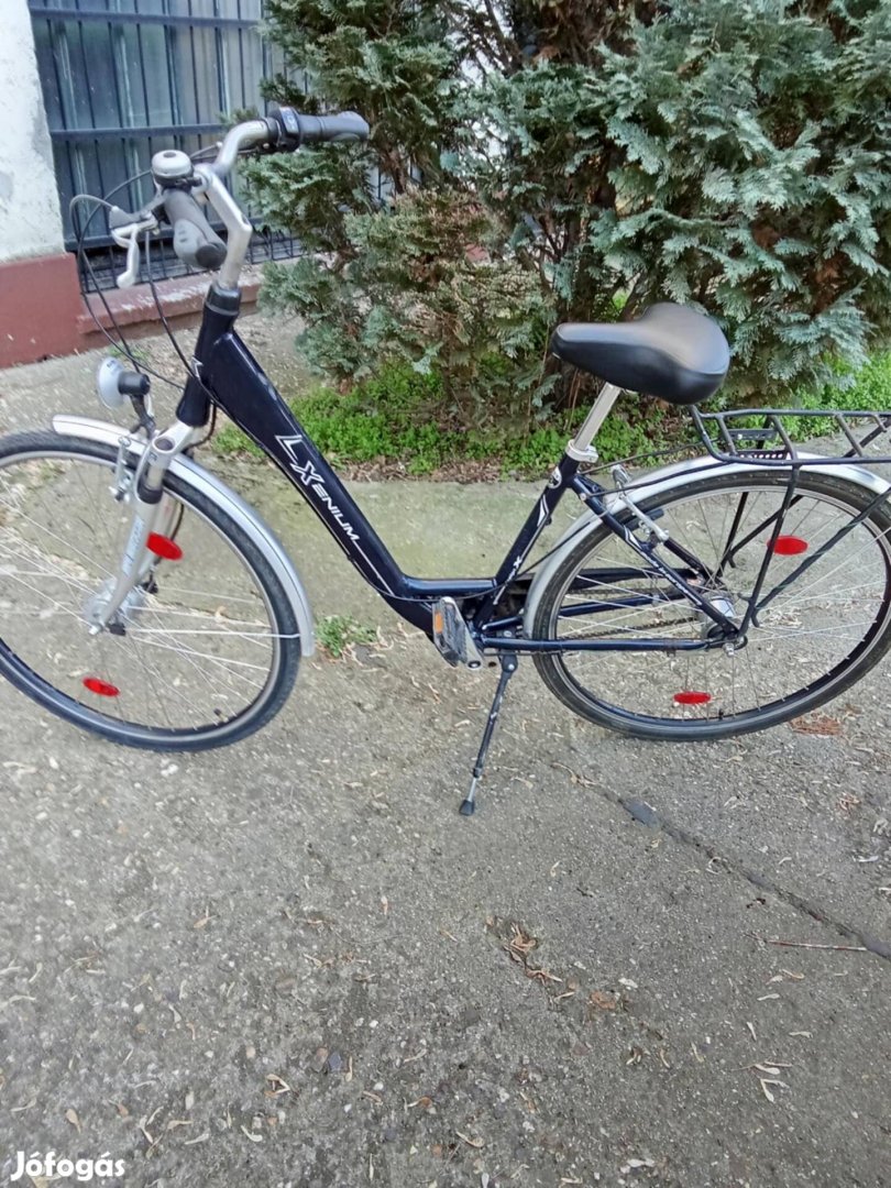 Eladó felnőtt kerékpár