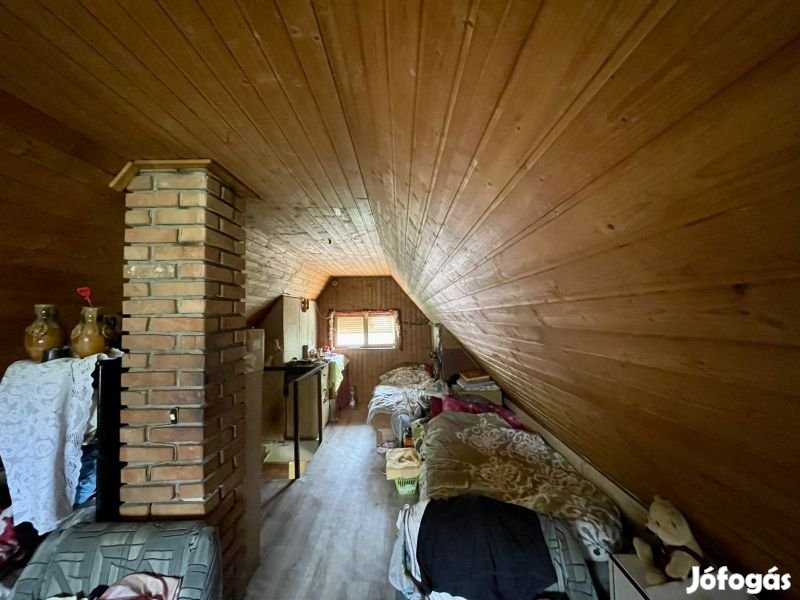 Eladó felújítandó zártkerti ingatlan, Keszü