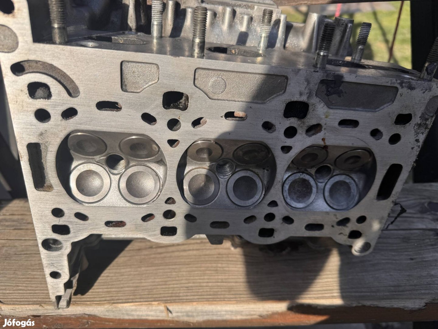 Eladó felújitott hengerfej