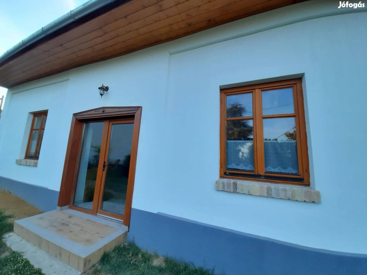 Eladó felújított ingatlan Babarcon