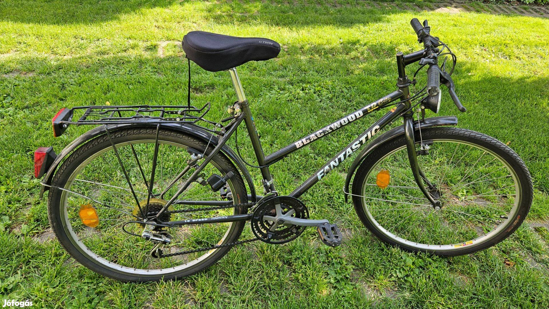 Eladó felújított kisméretű női montainbike kerékpár Zuglóban