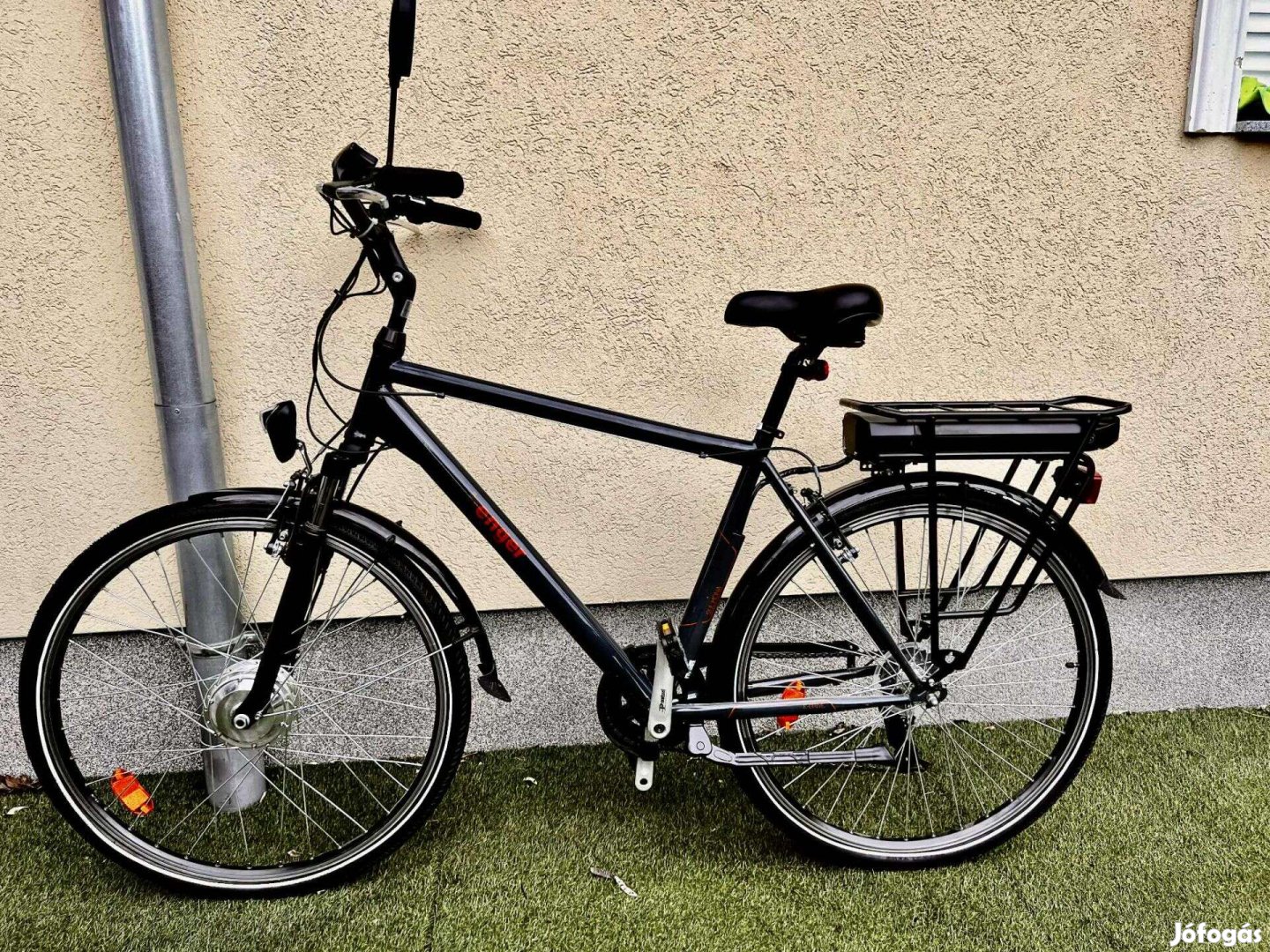 Eladó férfi bicikli