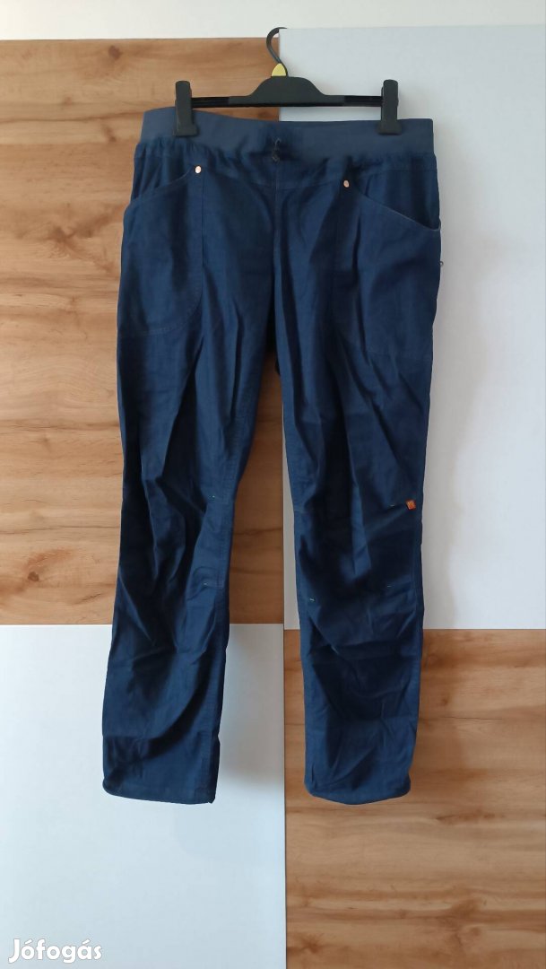 Eladó férfi farmernadrág 