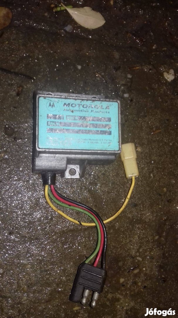 Eladó feszültség szabályzó motorola 8RB 2003
