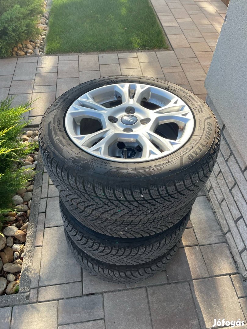 Eladó ford bmax 4x108 r15 alufelni garnitúra