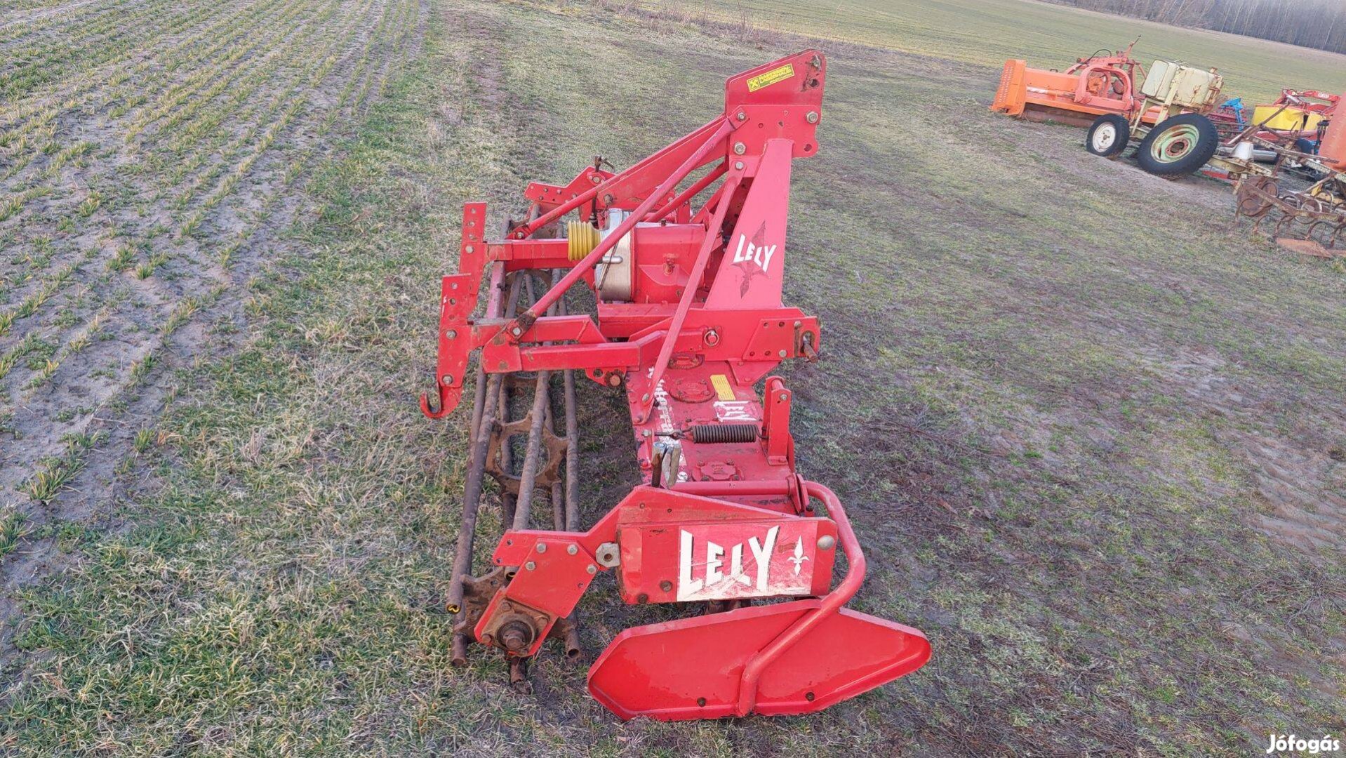 Eladó forgóborona Lely 300