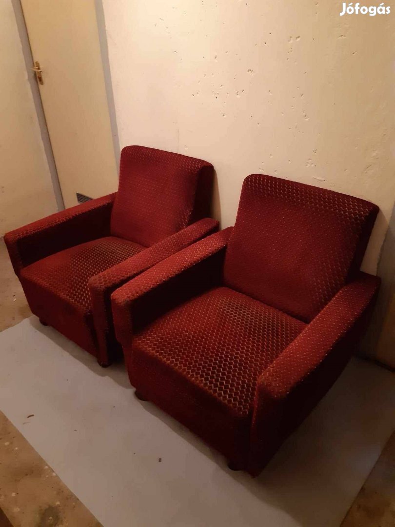 Eladó fotelek